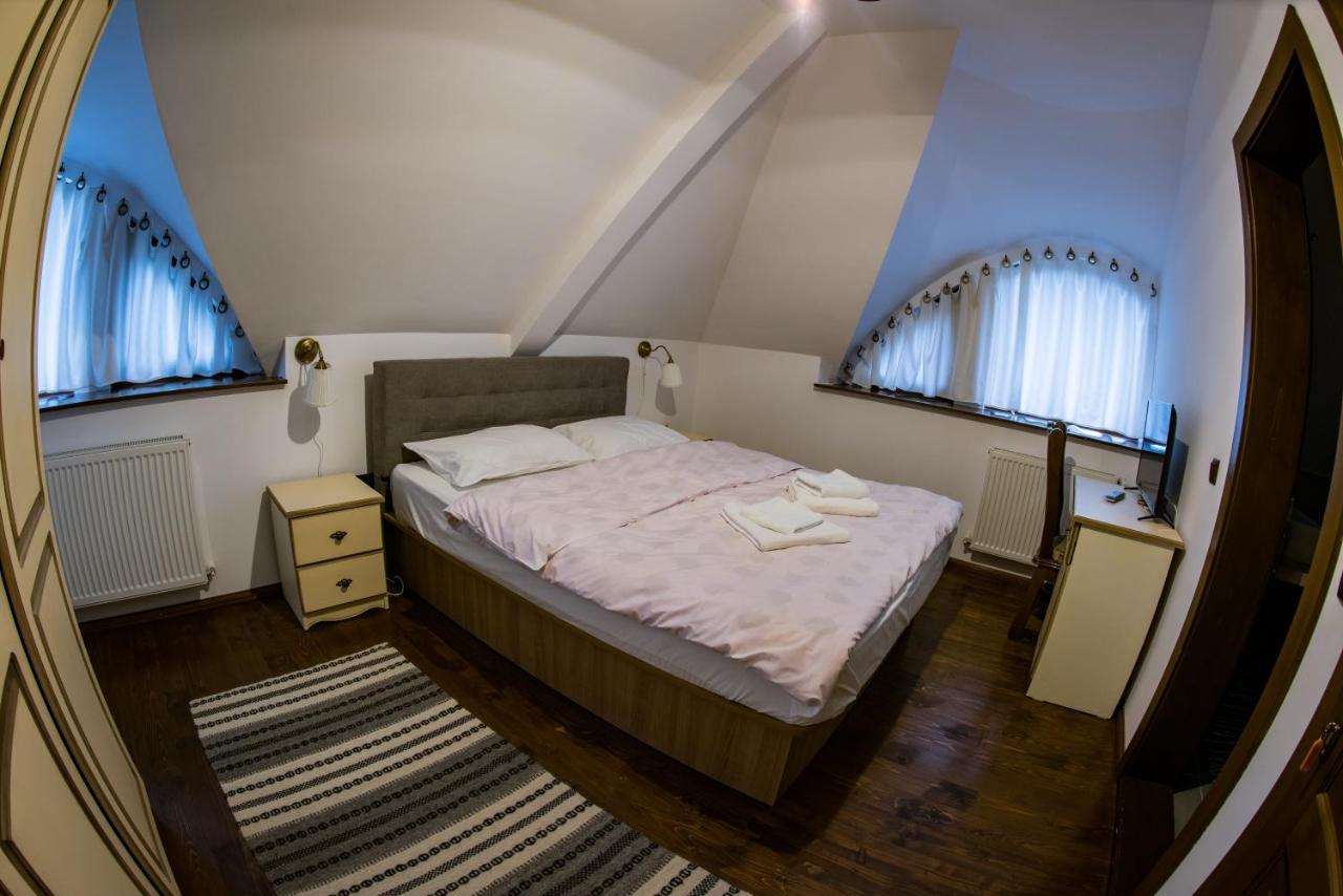 Hotel Casa Strabunicului Partestii de Sus  Exteriér fotografie