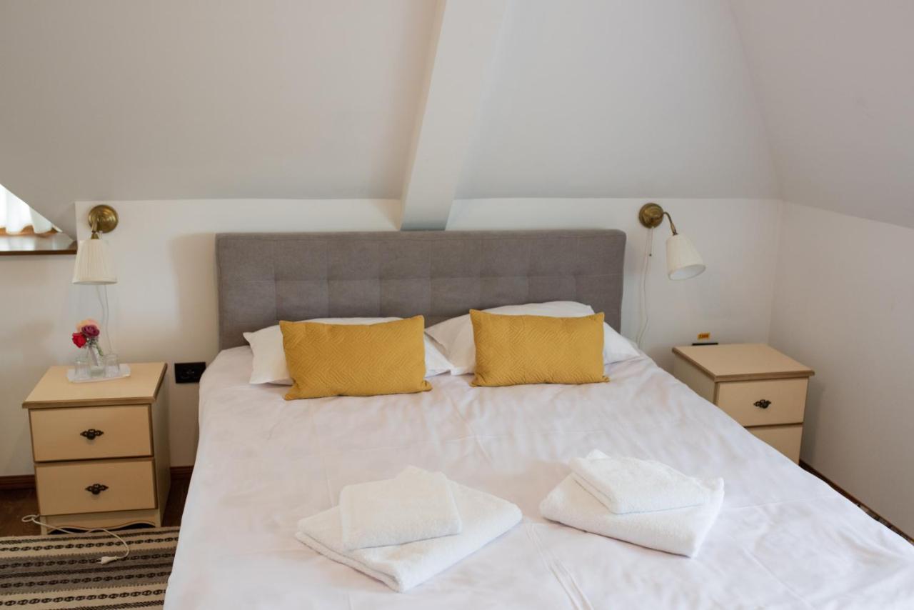 Hotel Casa Strabunicului Partestii de Sus  Exteriér fotografie
