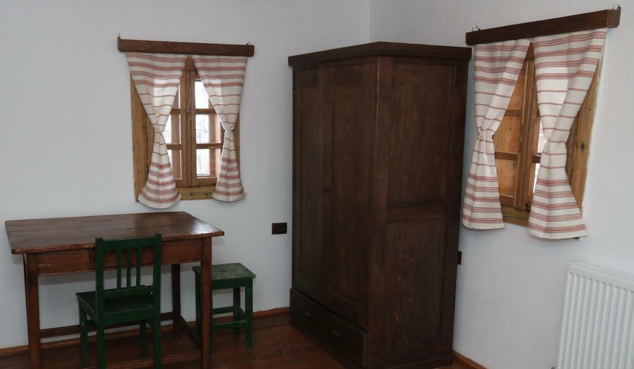 Hotel Casa Strabunicului Partestii de Sus  Exteriér fotografie